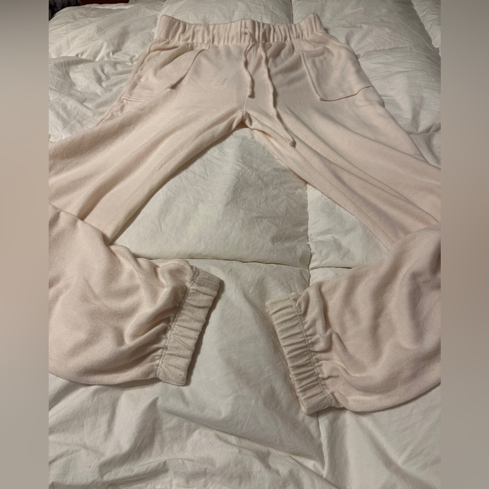 LBLC The Label Cream Ezra Cozy Pants - NWT - Size L - Picture 7 of 13